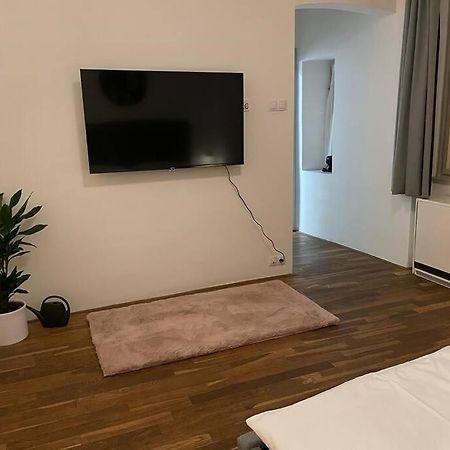 Prahabel - K10 Apartment Luaran gambar